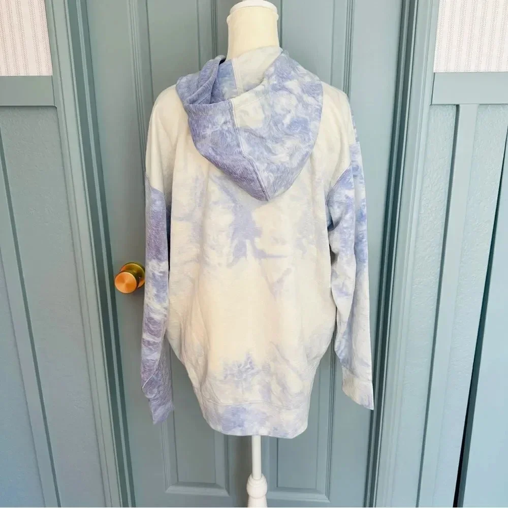 Nike Women’s Icon Clash Dri Fit Blue Tie Dye Hoodie - Picture 7 of 11